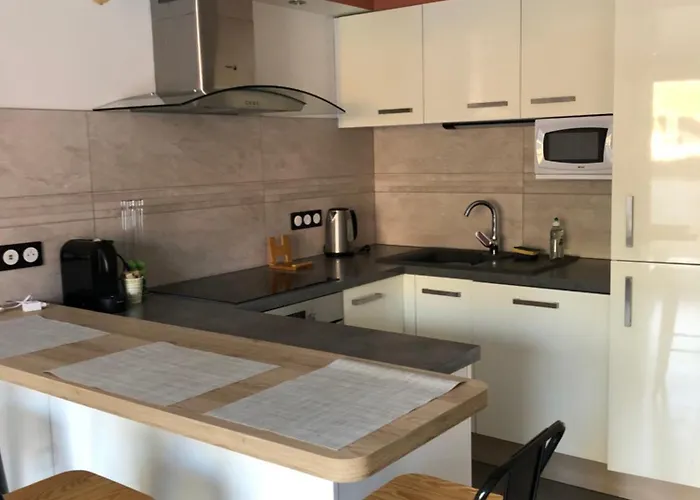 La Chrysalide Apartment